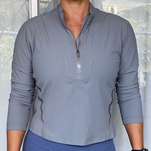 Lululemon Running Stretch Half Zip crop jacket shirt size 8 color rhino grey